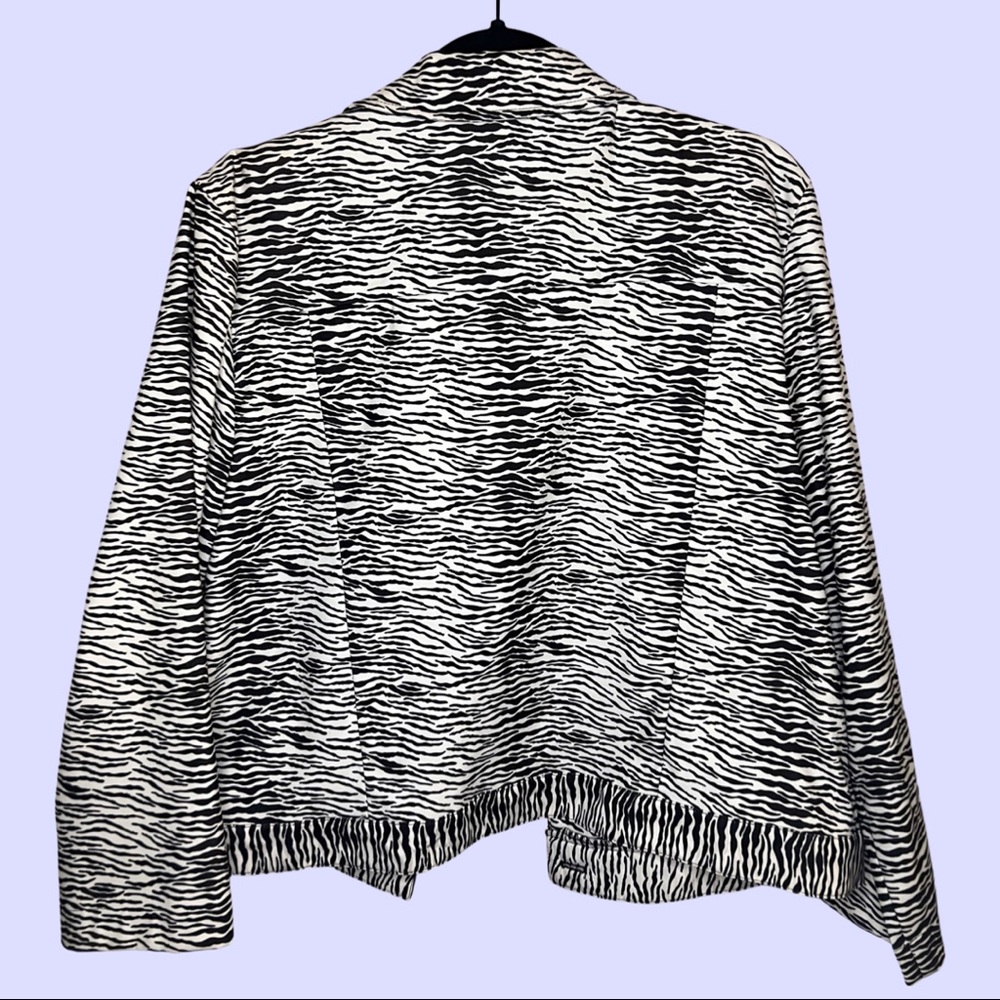Zebra Jacket - Picture 3 of 3